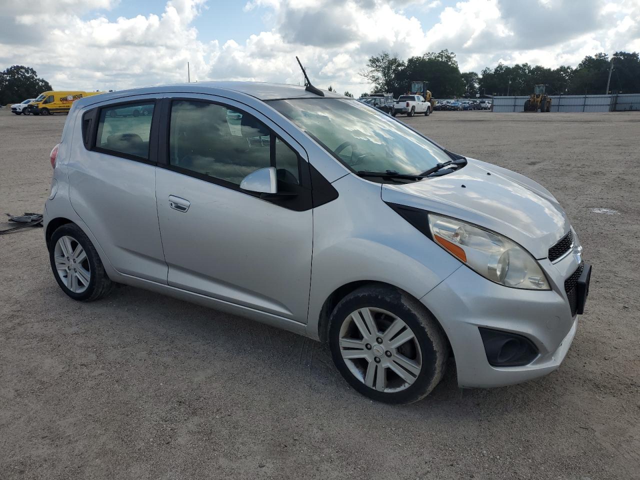 Chevrolet Spark 1lt