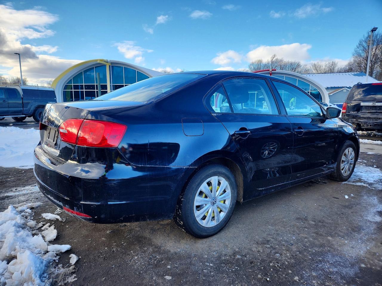 Volkswagen Jetta Base