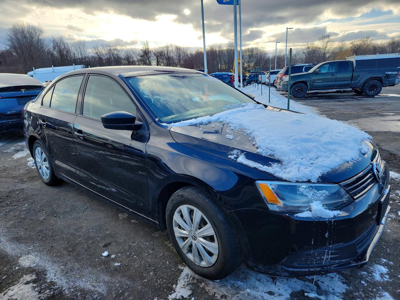 Volkswagen Jetta Base
