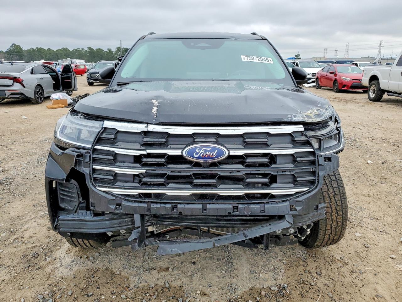 Ford Explorer Active