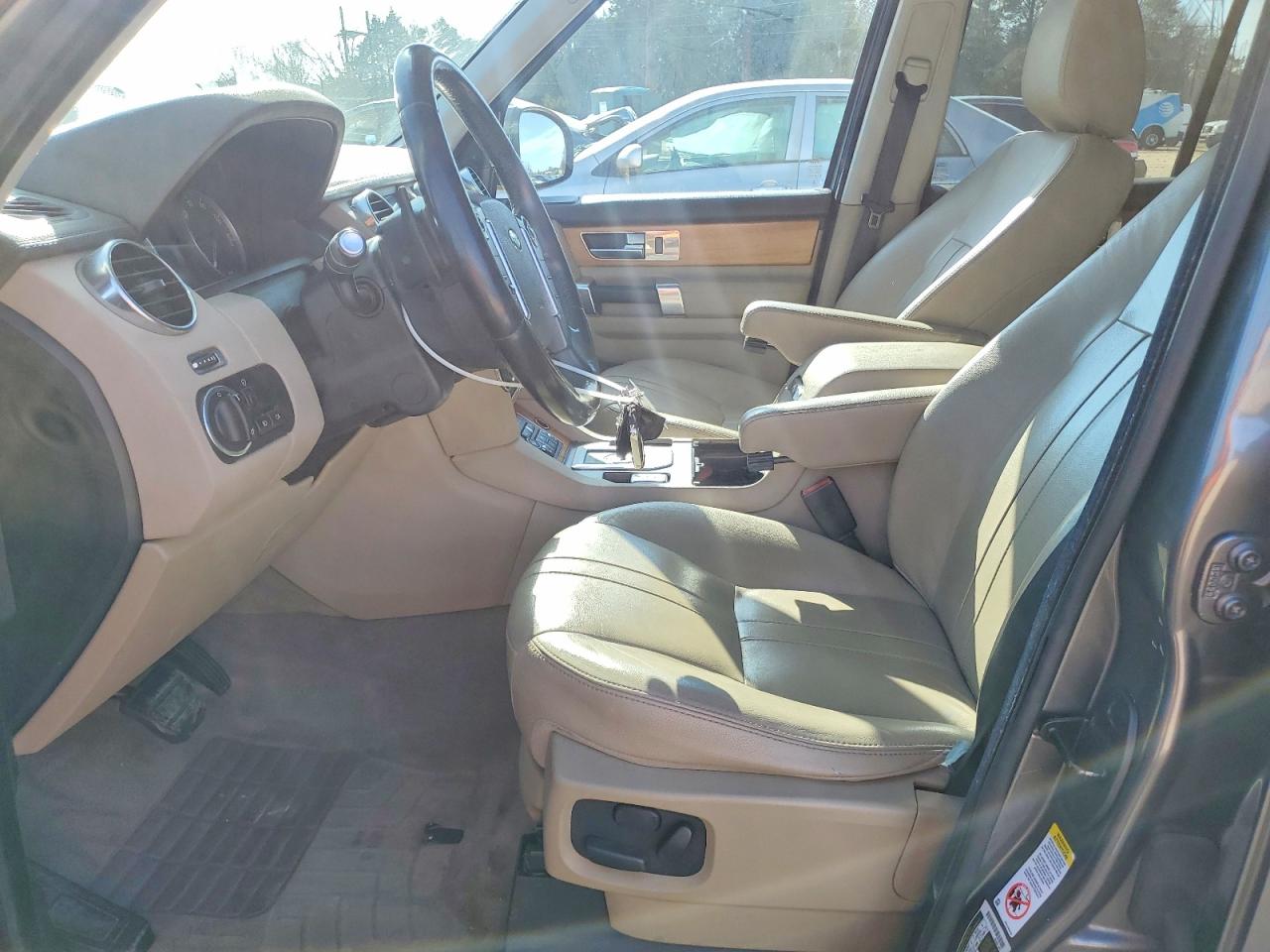 Land Rover LR4