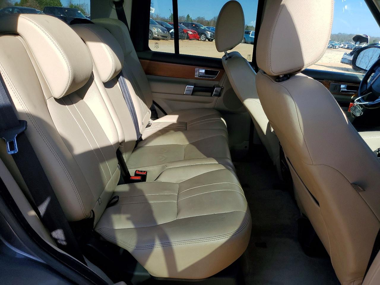 Land Rover LR4