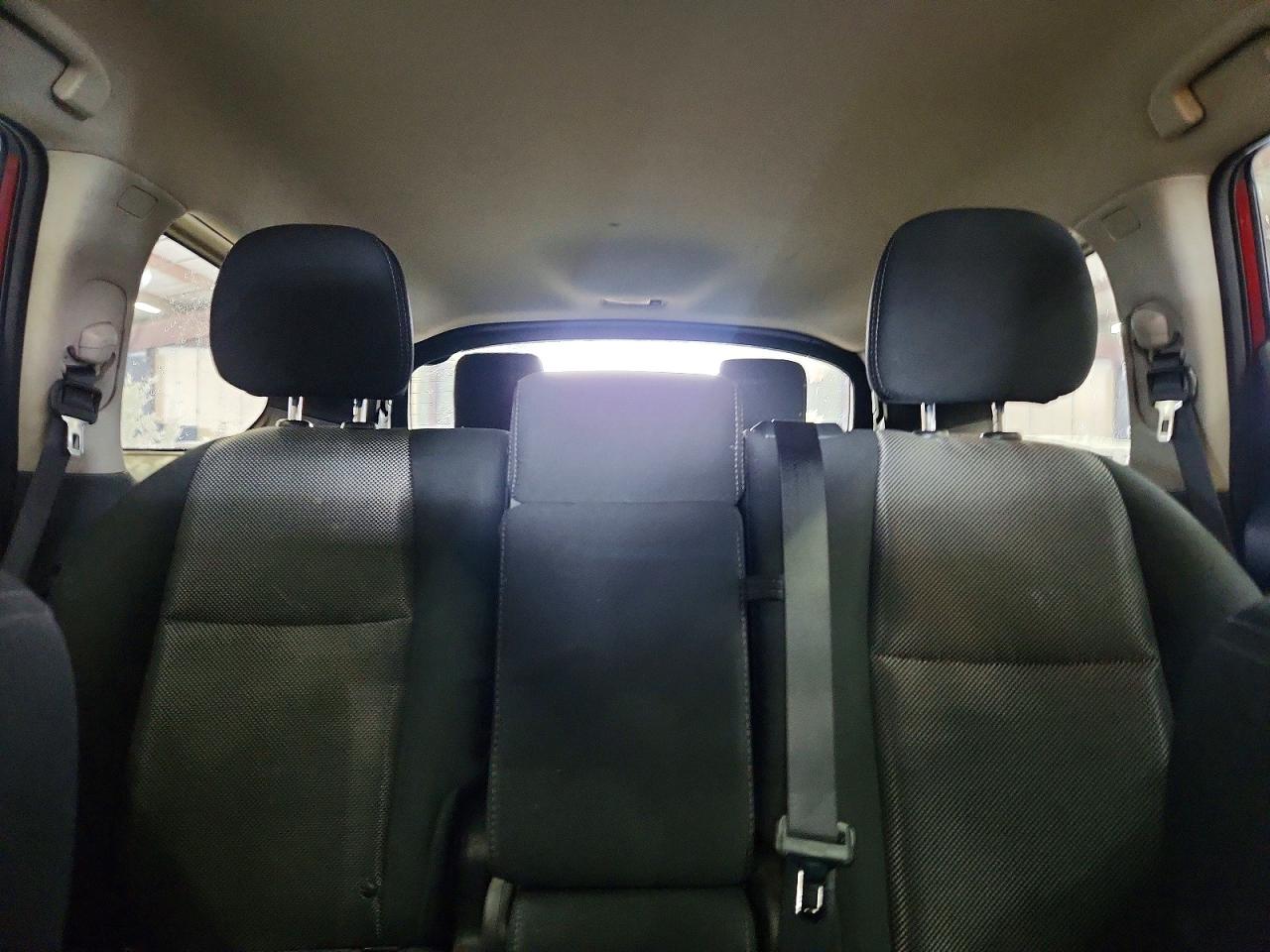 Nissan Pathfinder S