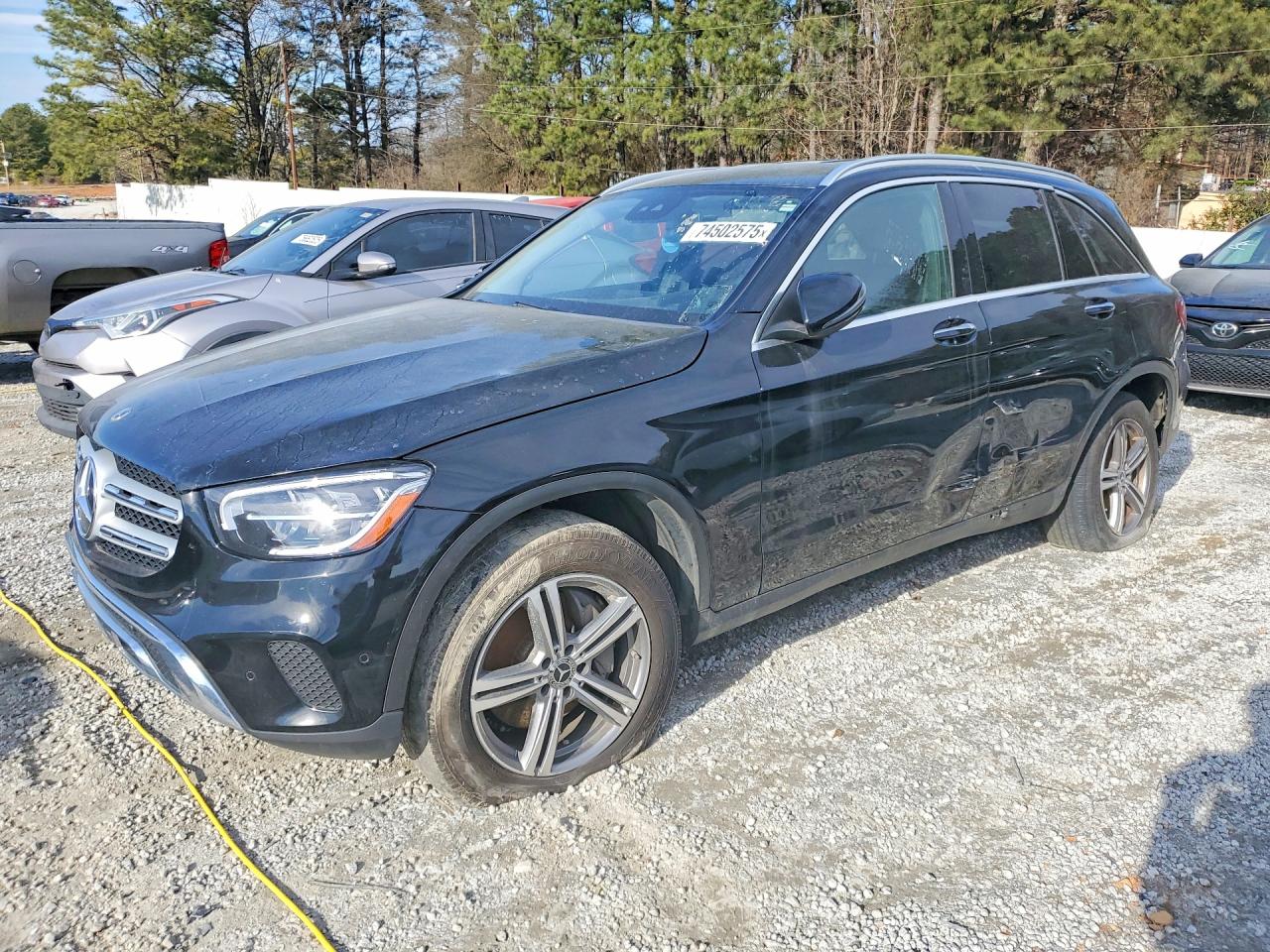 Salvage Mercedes-Benz GLC Image