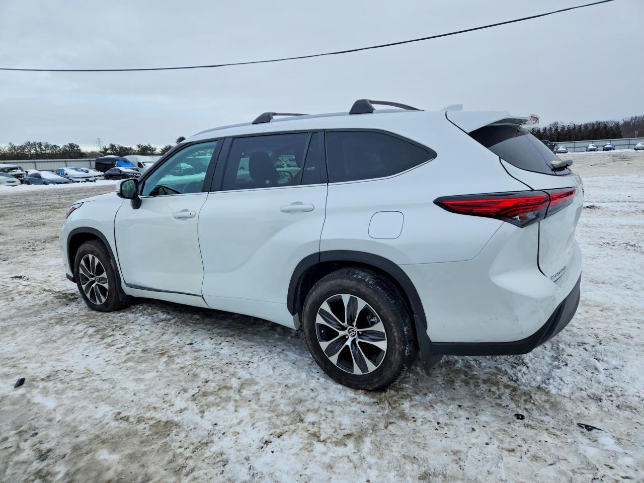 Toyota Highlander L
