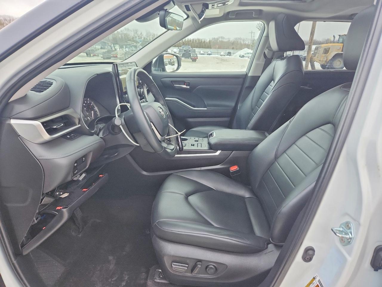 Toyota Highlander L