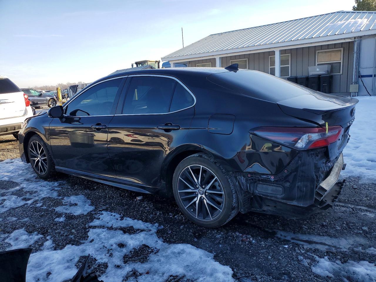 Toyota Camry Se Night Shade