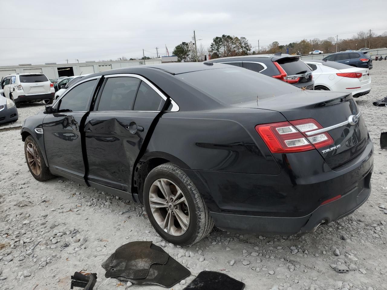 Ford Taurus Se
