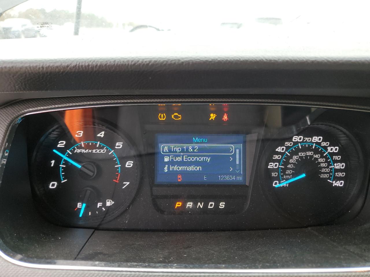 Ford Taurus Se