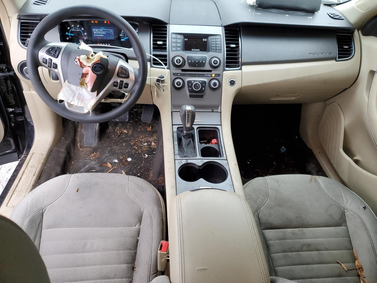 Ford Taurus Se