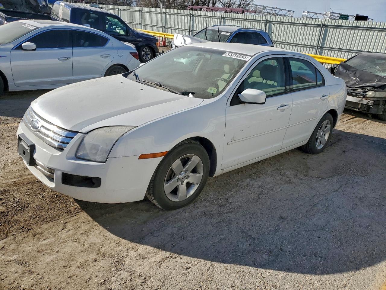 Salvage Ford Fusion Image