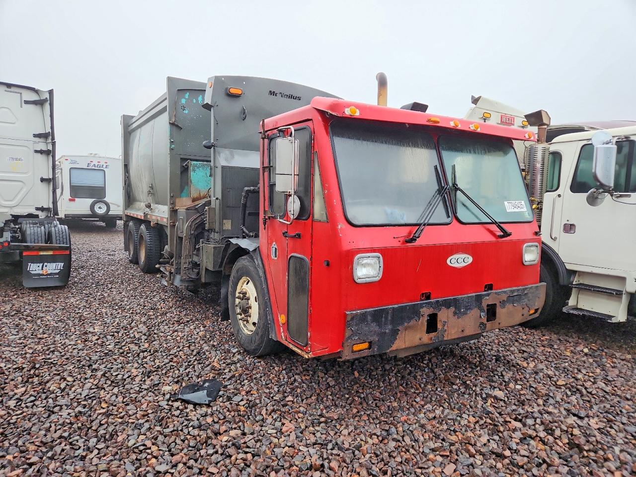 Salvage Crane Carrier Low Entry Image