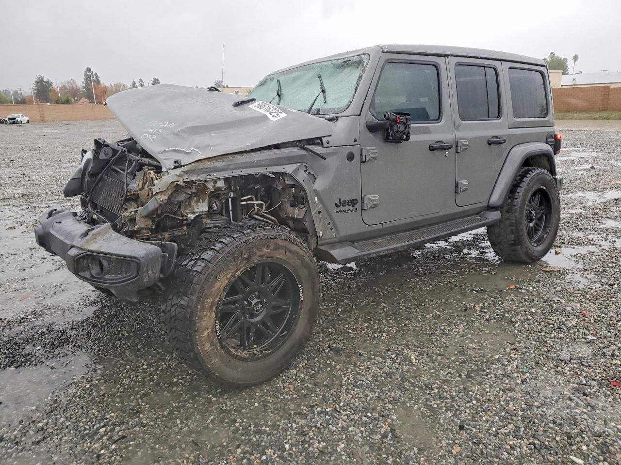 Salvage Jeep Wrangler Image
