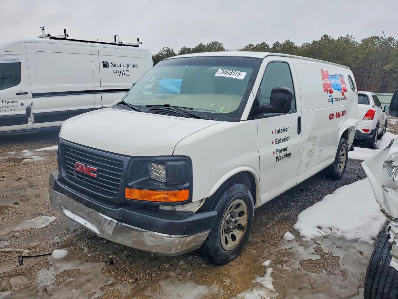 Salvage GMC Savana Image