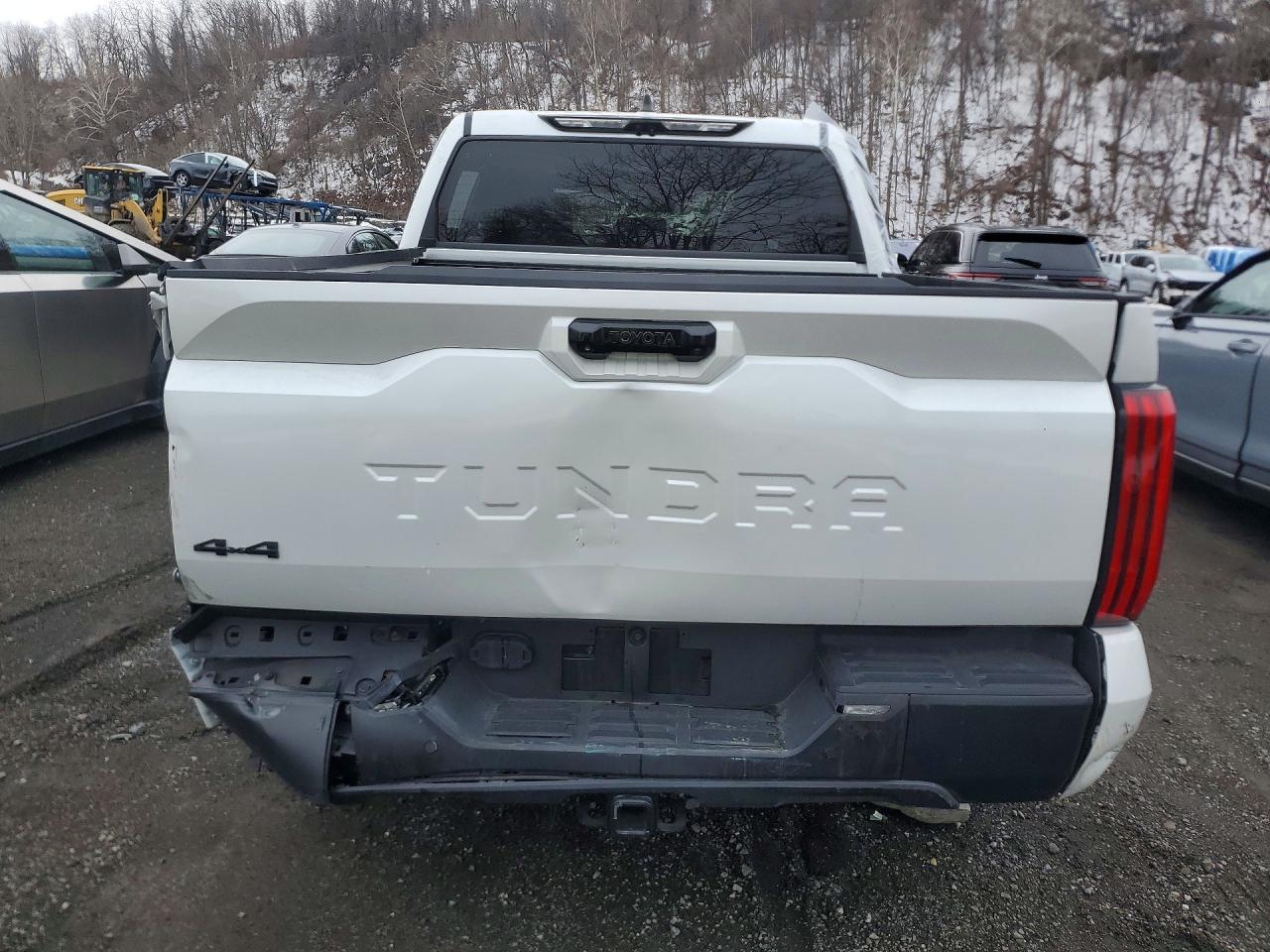 Toyota Tundra Limited Hv