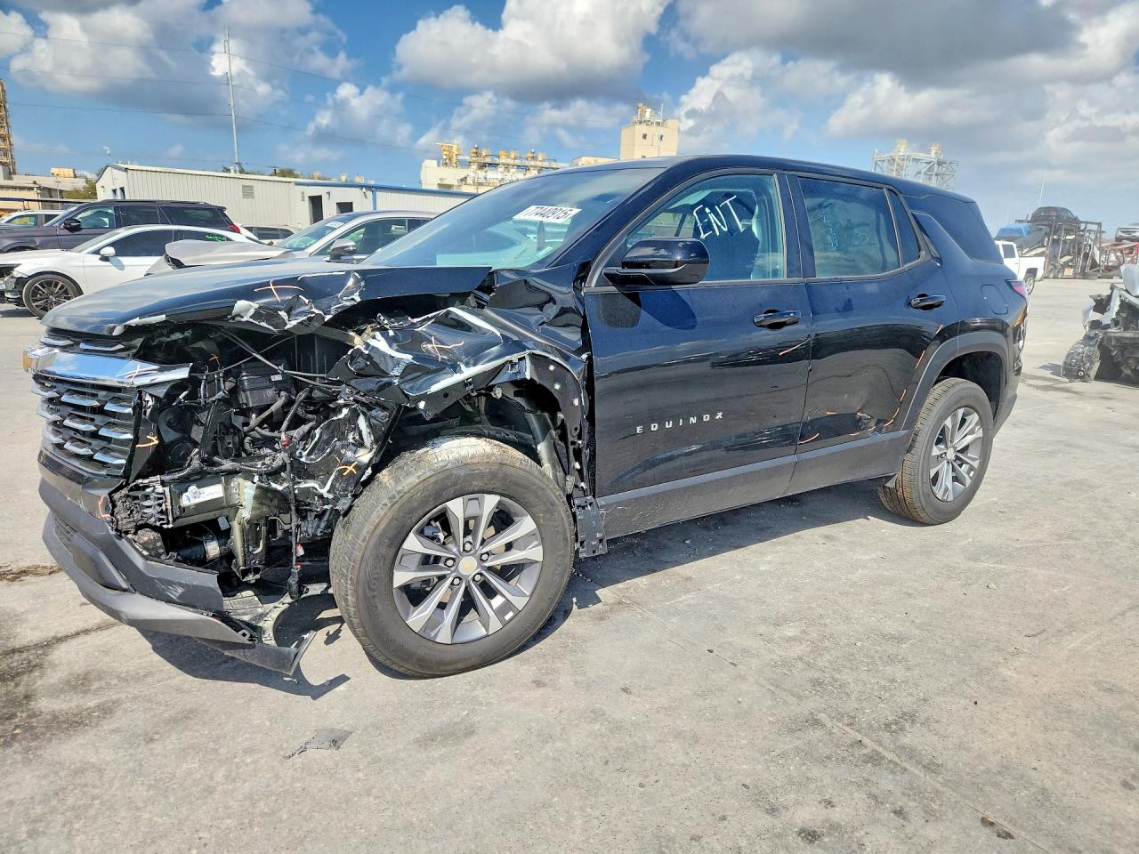 Salvage Chevrolet Equinox Image
