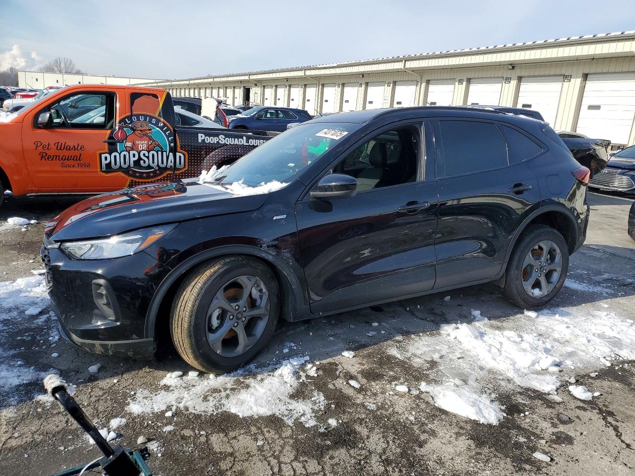 Salvage Ford Escape Image