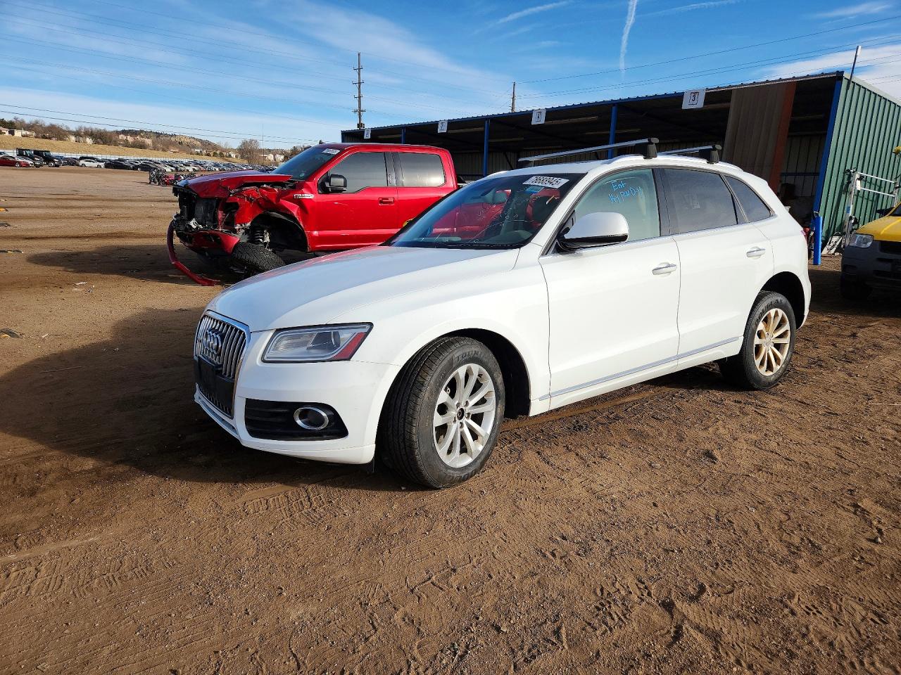 Salvage Audi Q5 Image
