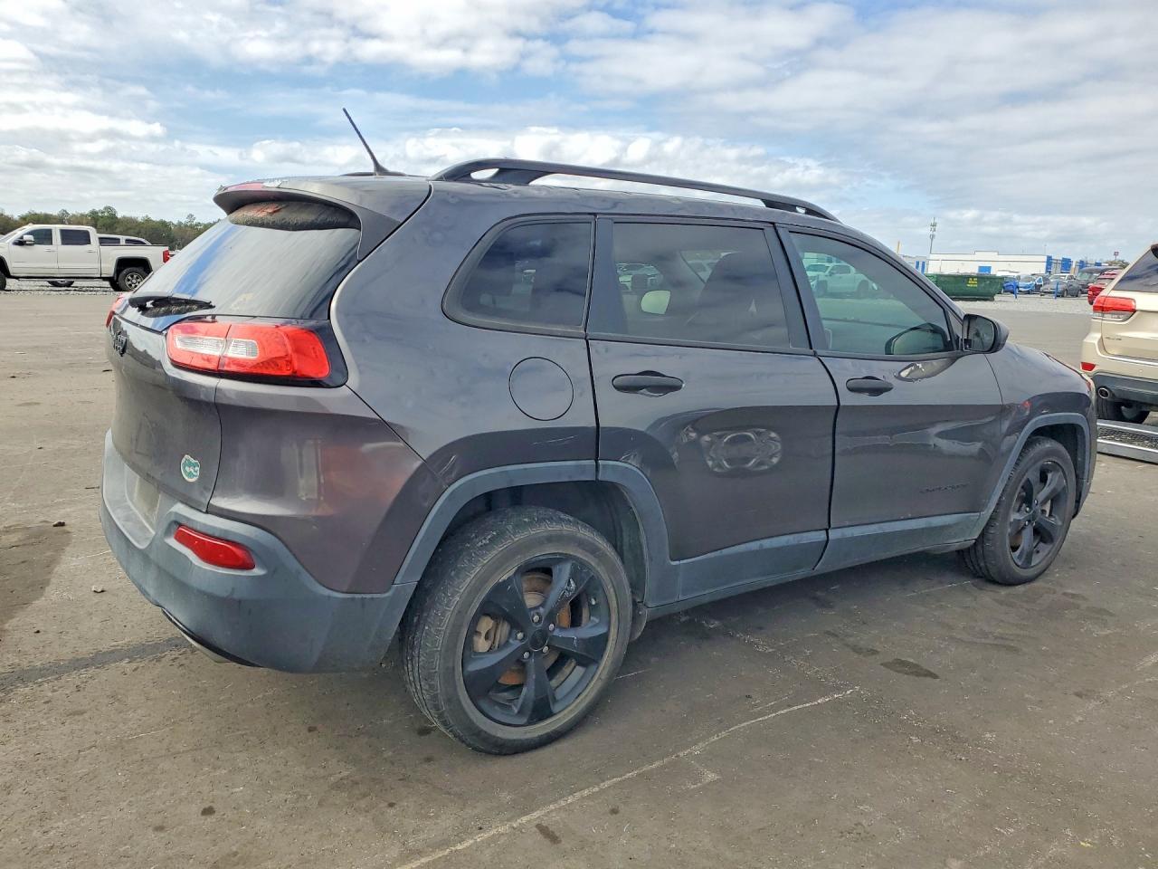Jeep Grand Cherokee Sport