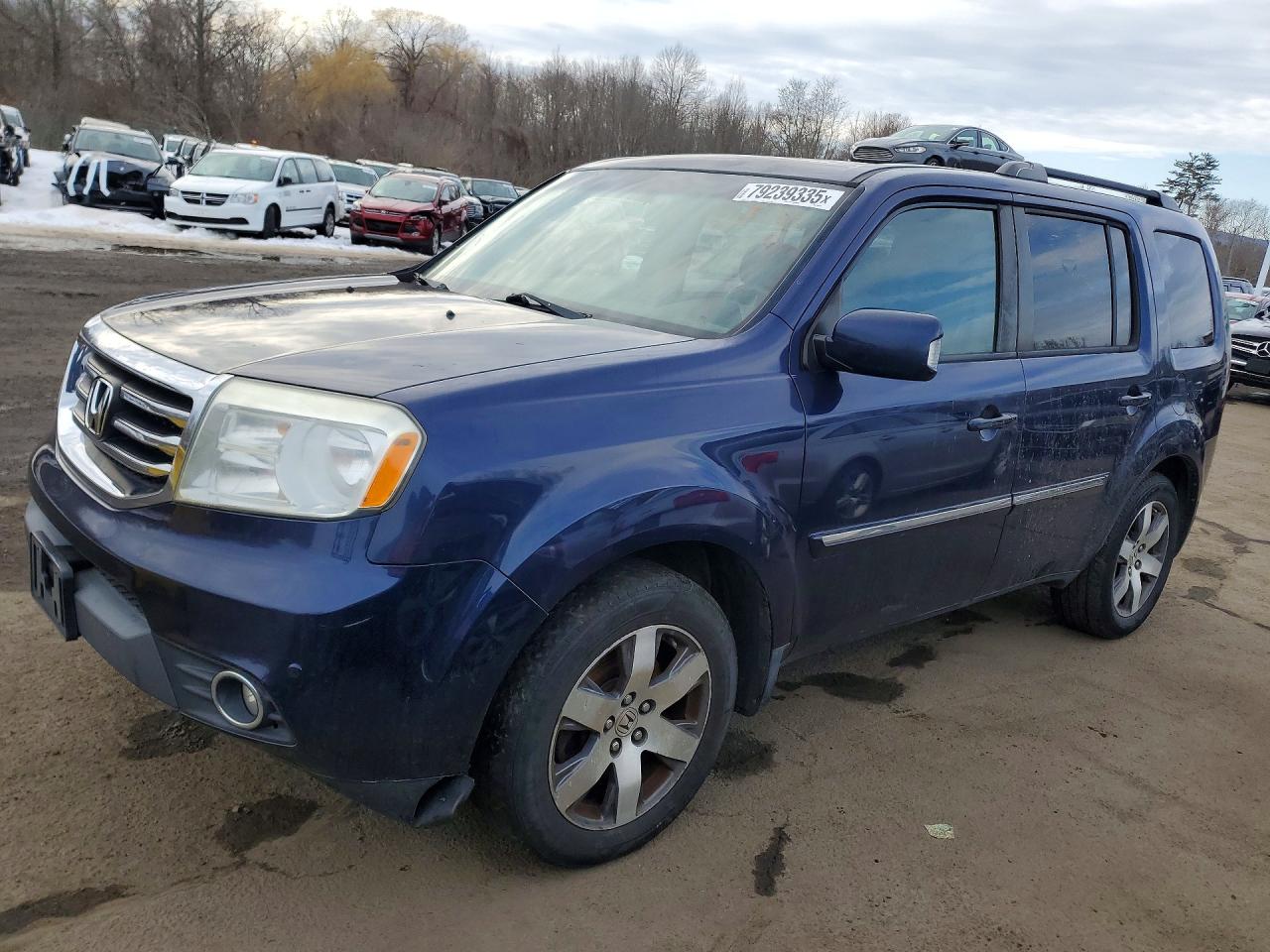 Salvage Honda Pilot Image