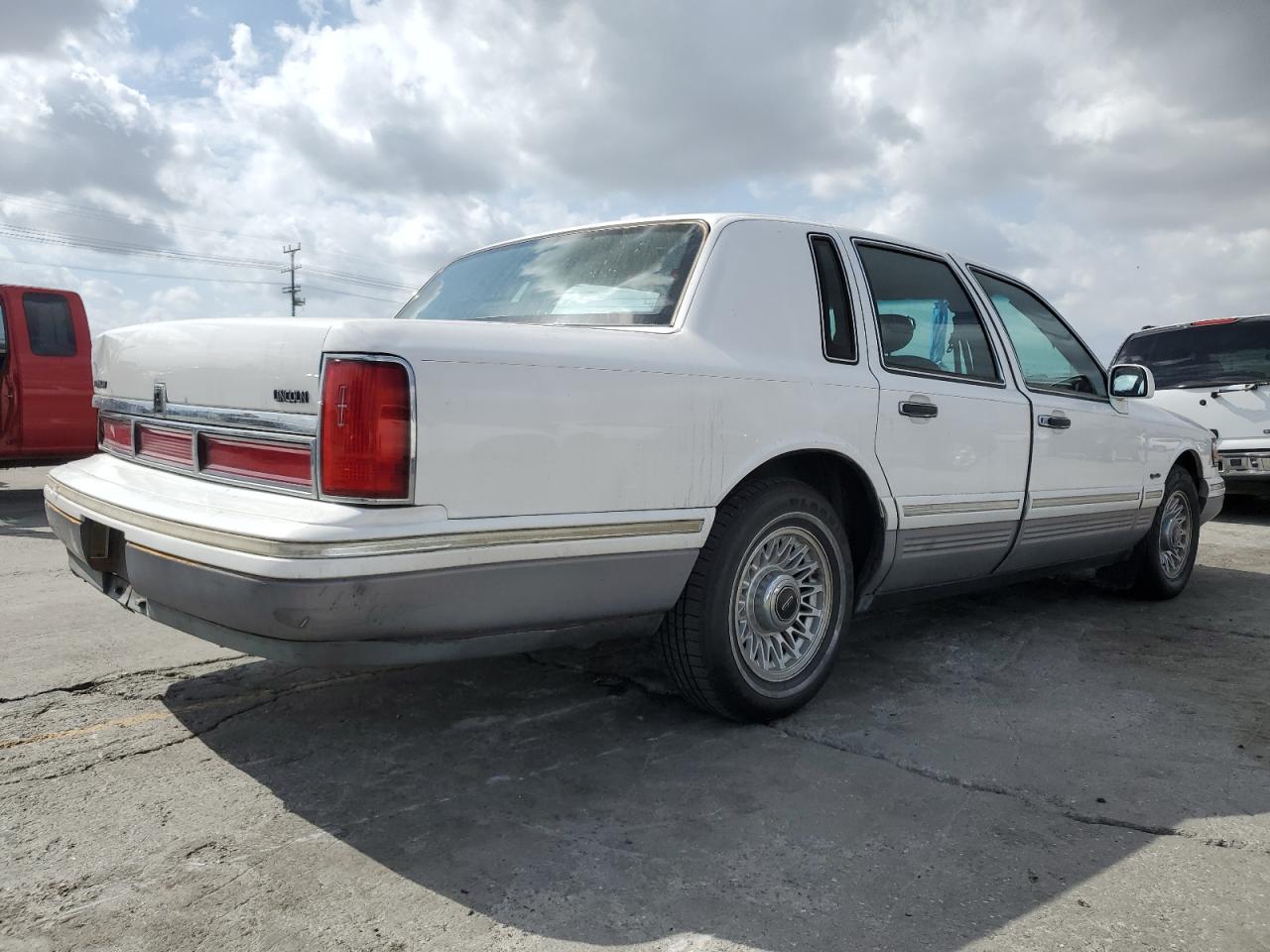 Lincoln Towncar