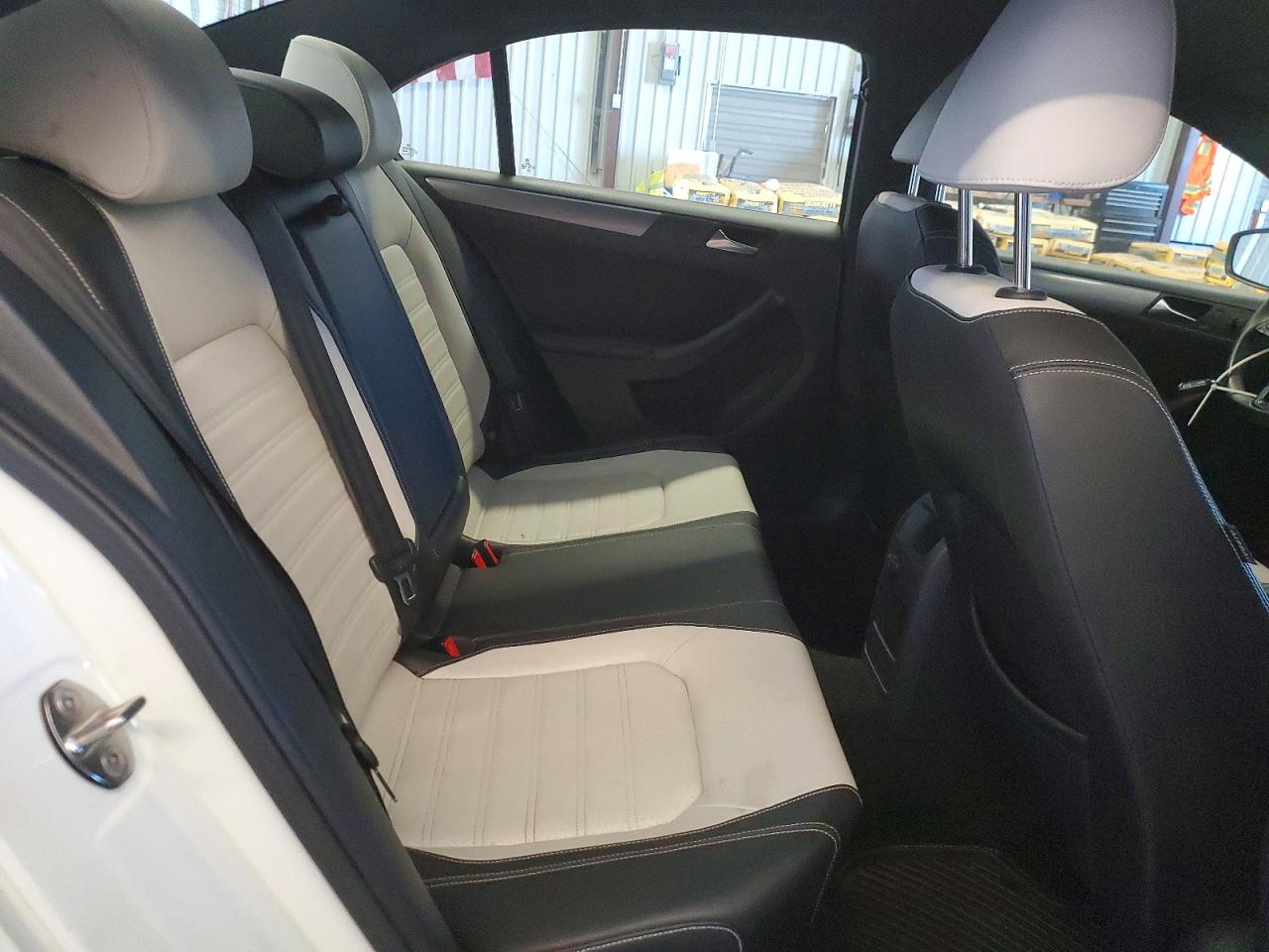 Volkswagen Jetta Sport