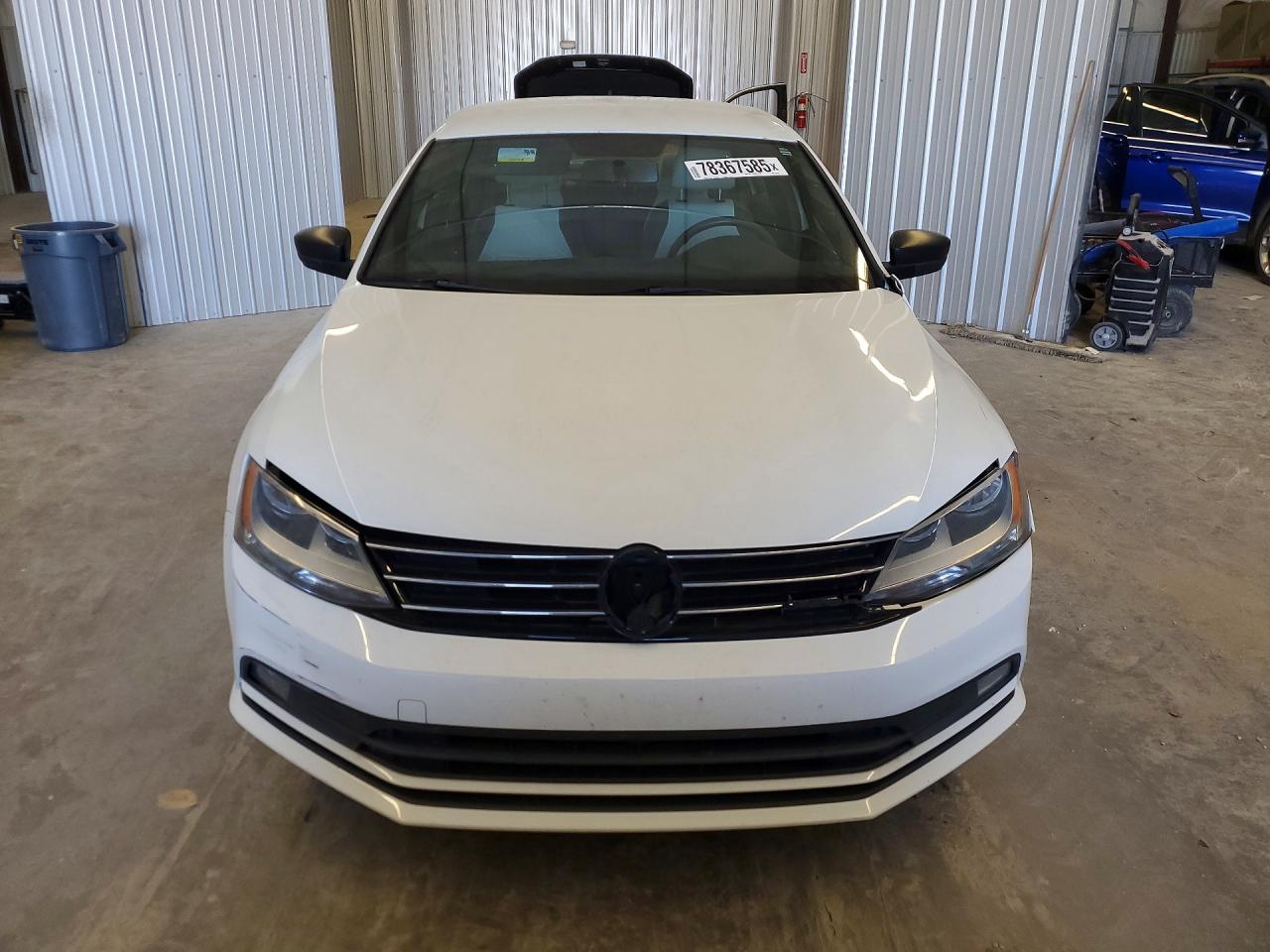 Volkswagen Jetta Sport