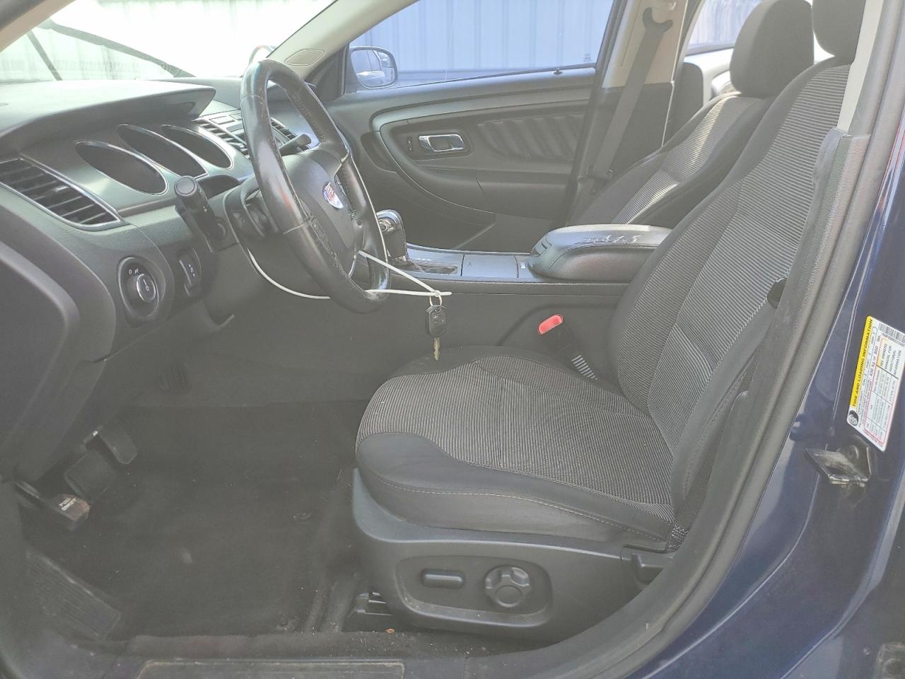 Ford Taurus Sel