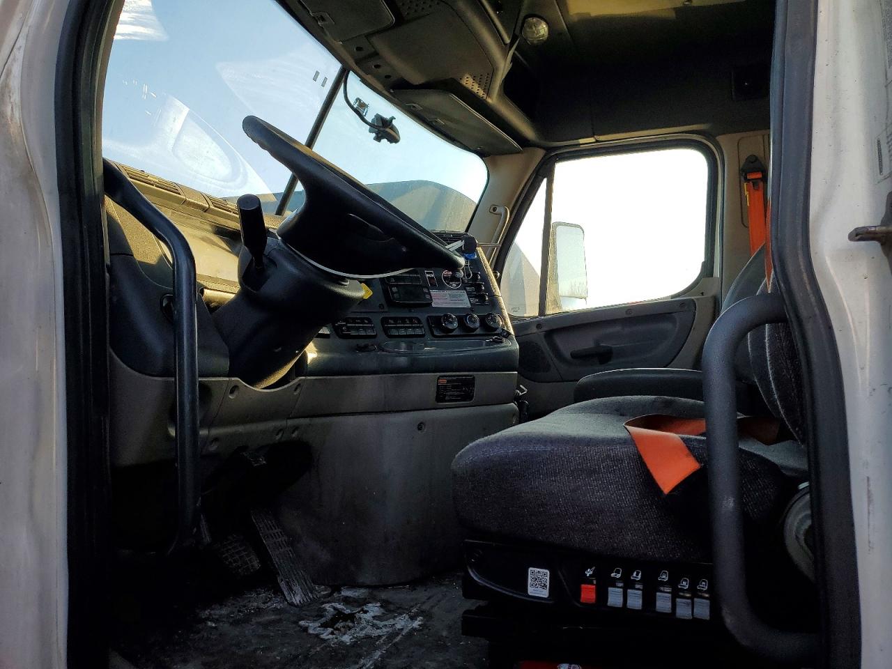 Freightliner Cascadia 125