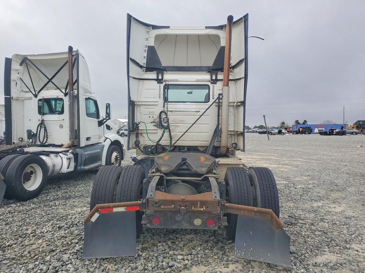 Volvo Vnl