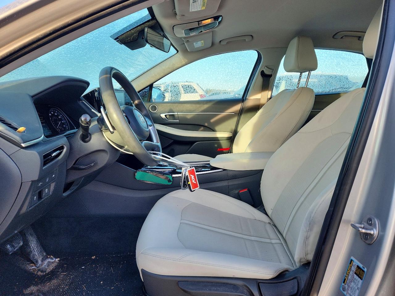 Hyundai SONATA Hybrid