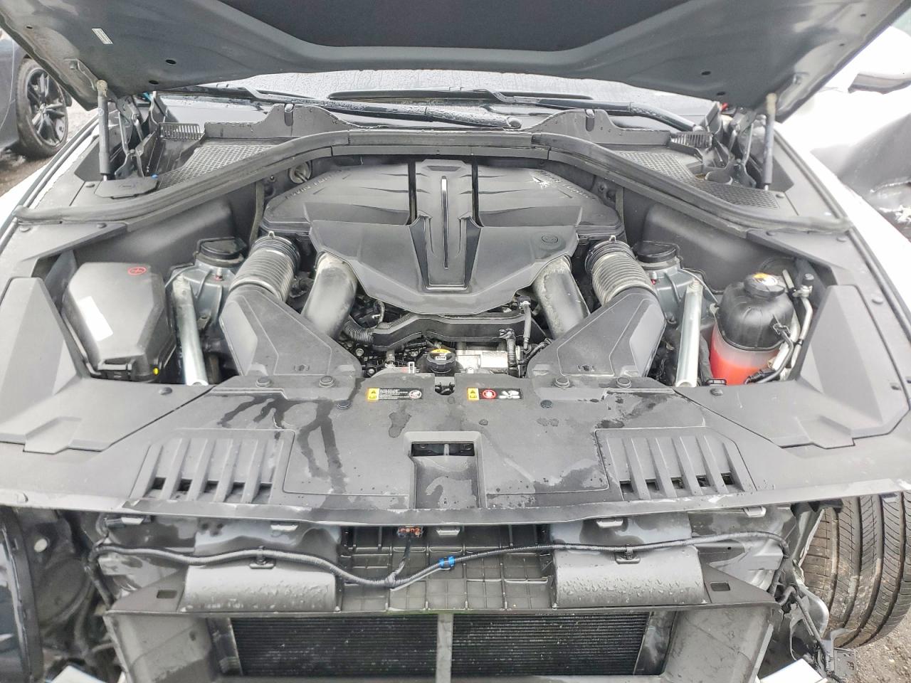 Genesis GV80 Base
