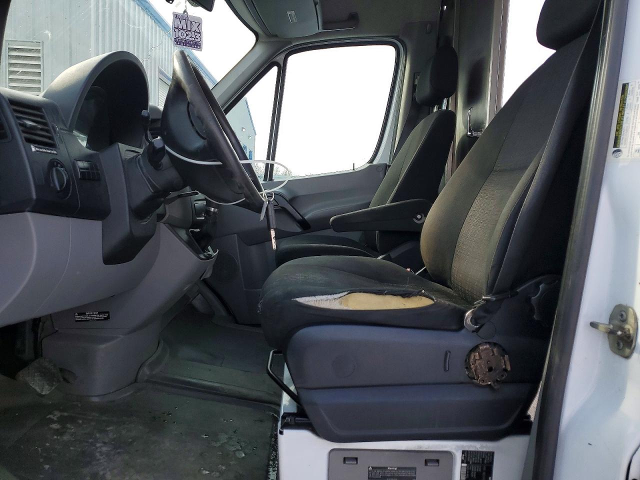 Freightliner Sprinter 2500