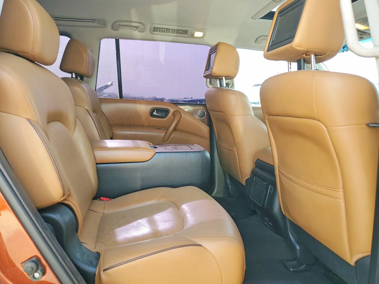Nissan Armada Platinum
