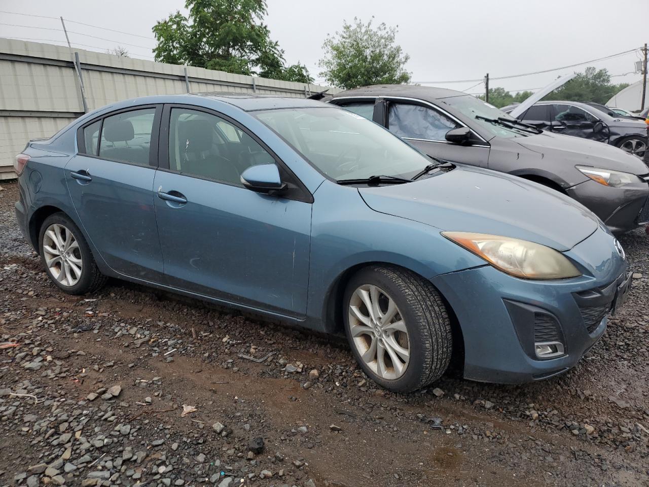Mazda Mazda3 S