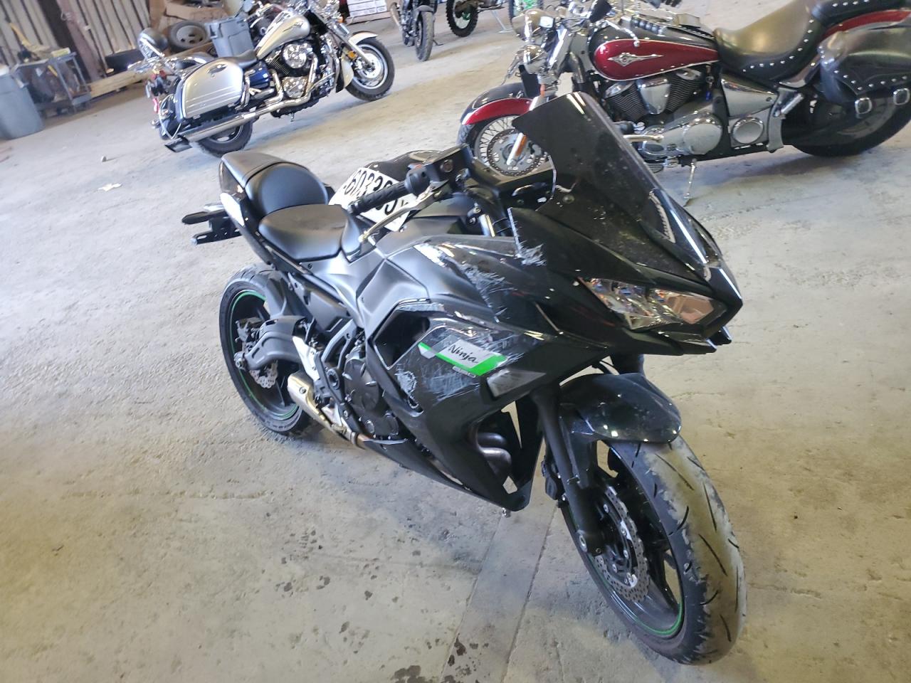 Salvage Kawasaki Ex650 R Image