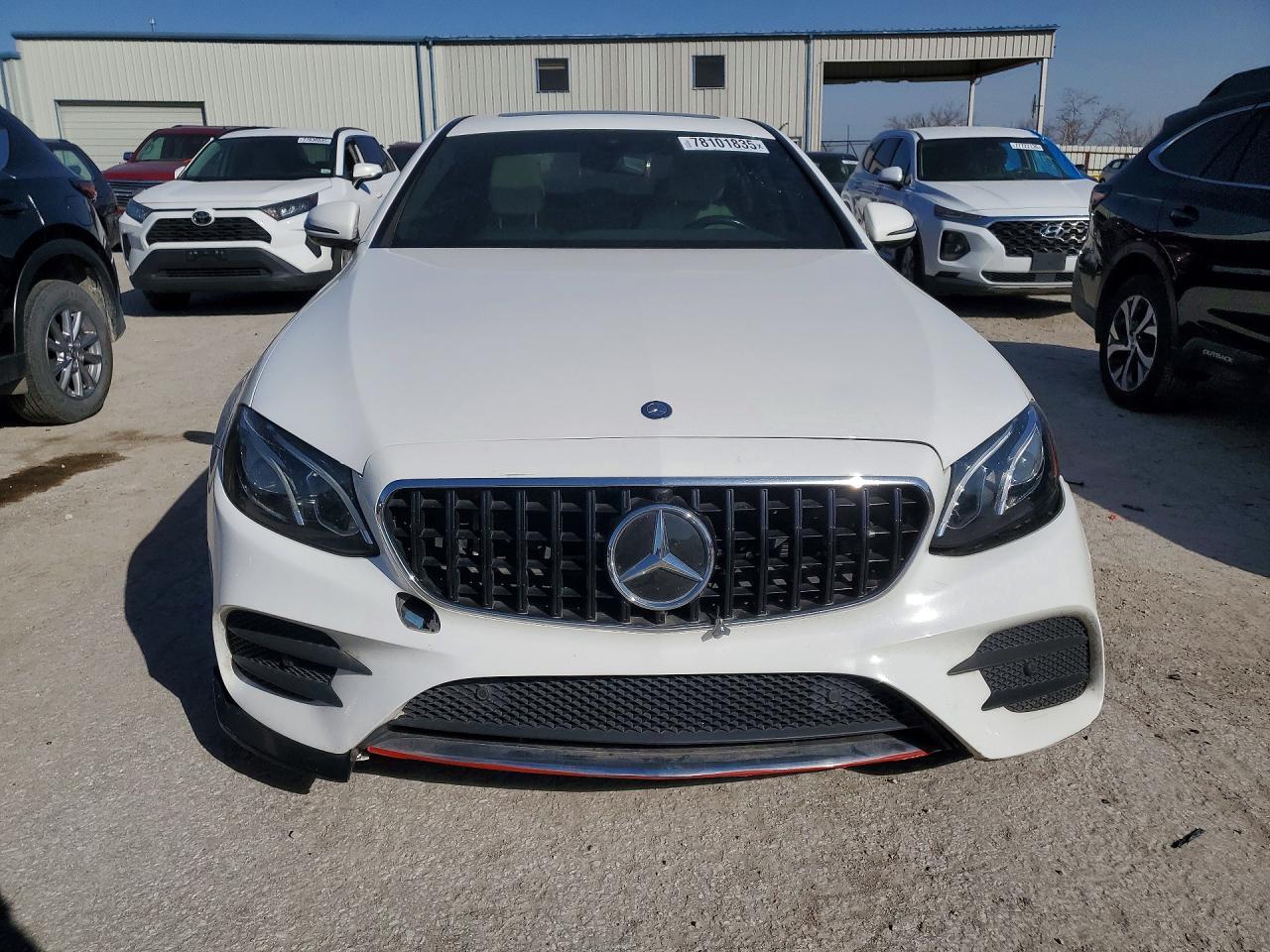 Mercedes-Benz E-Class 300