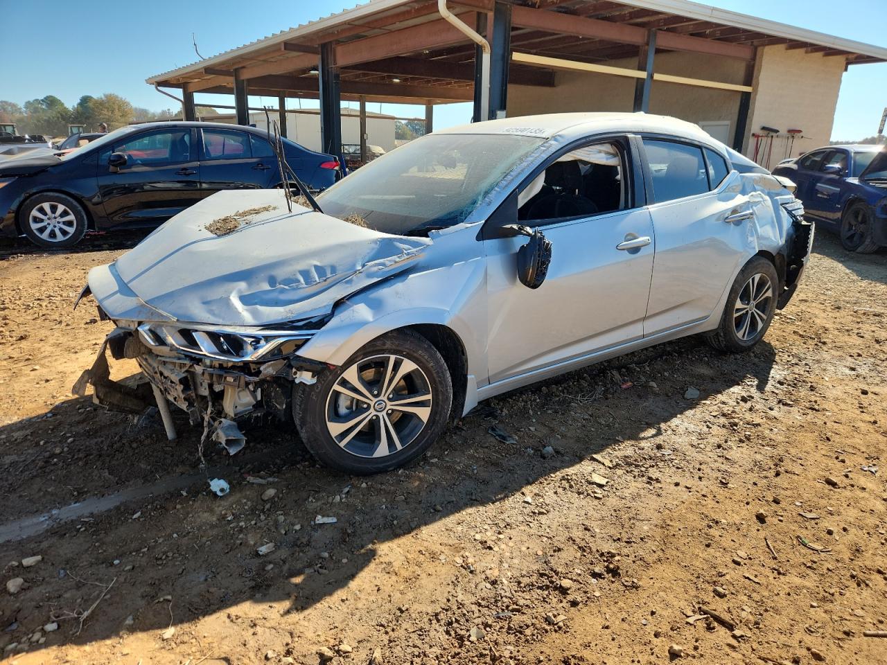 Salvage Nissan Sentra Image