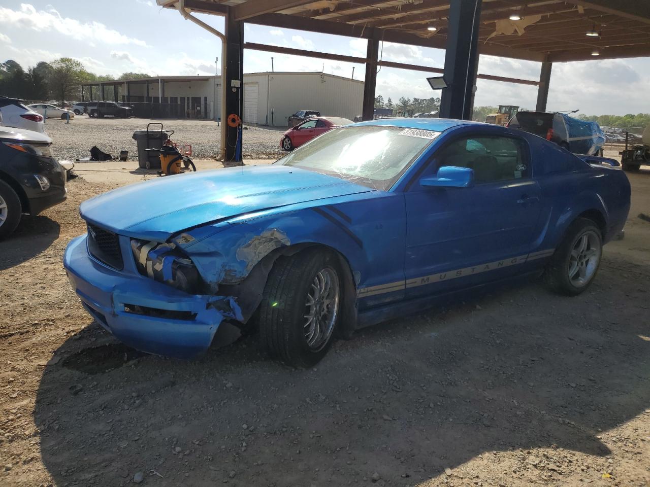 Salvage Ford Mustang Image