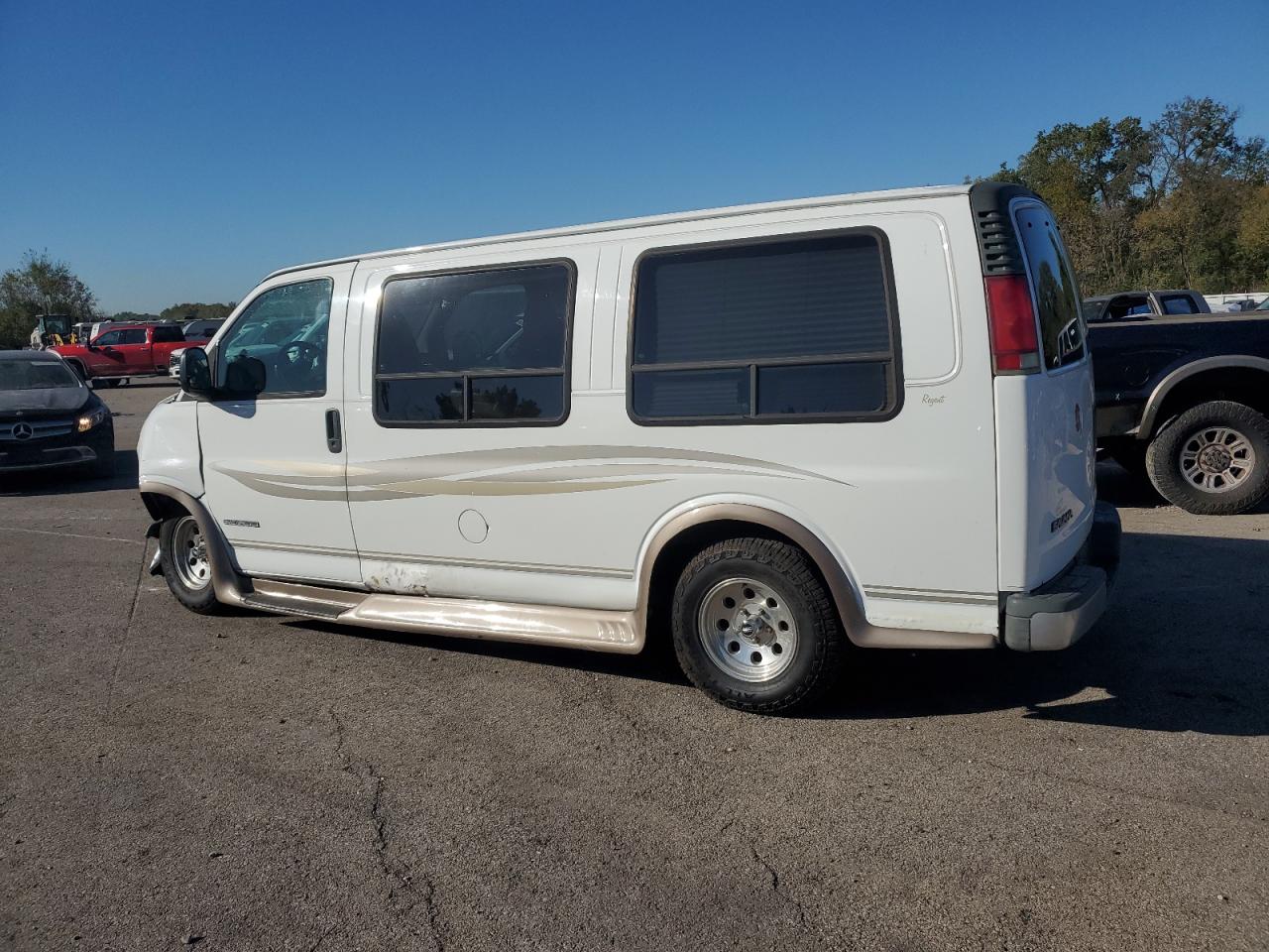 GMC Savana Rv G1500