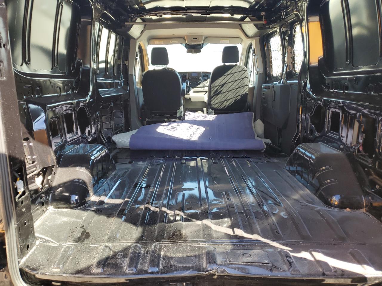 Ford Transit T-150