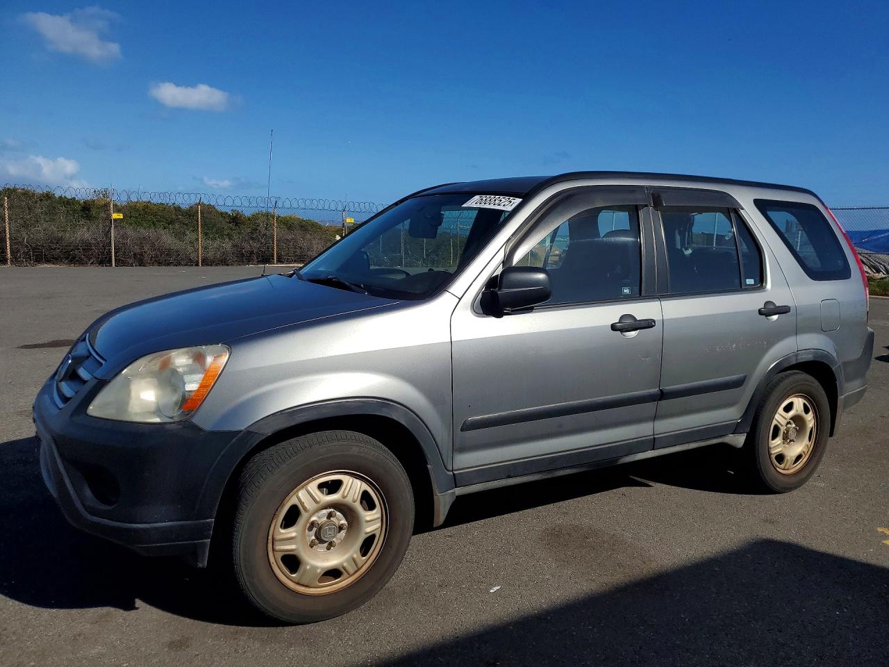 Salvage Honda Crv Image