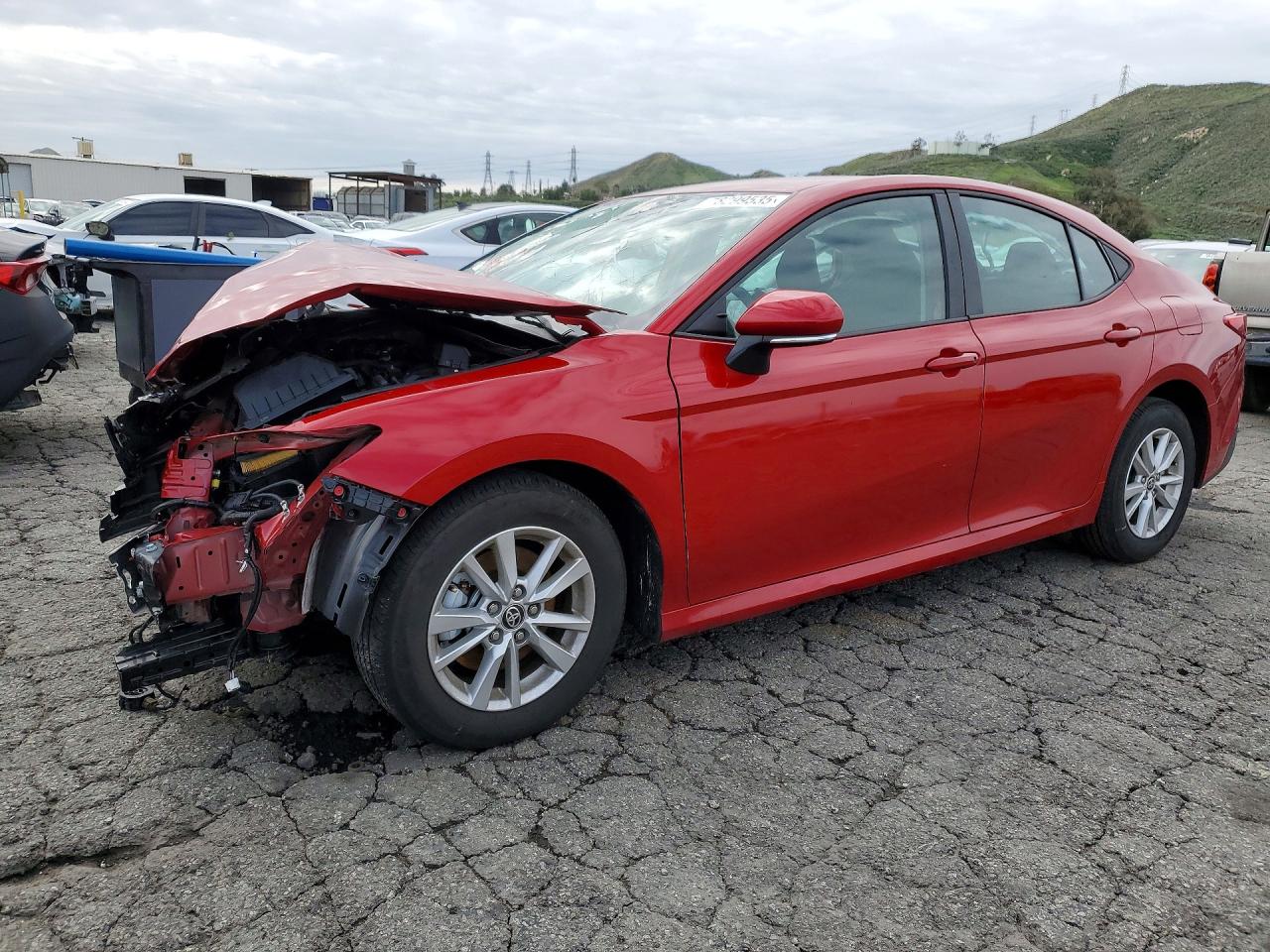Salvage Toyota Camry Image