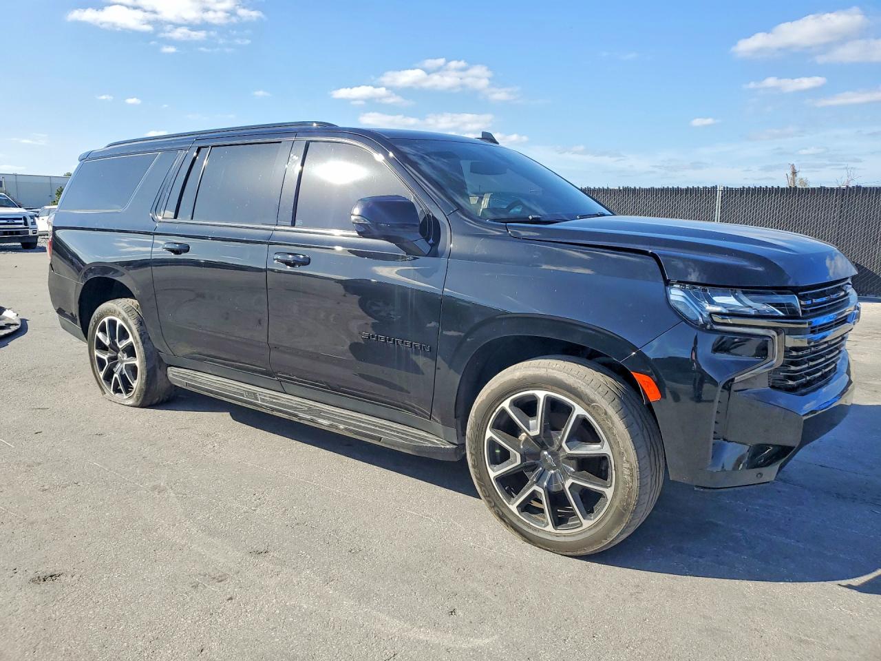 Chevrolet Suburban C1500 Ls