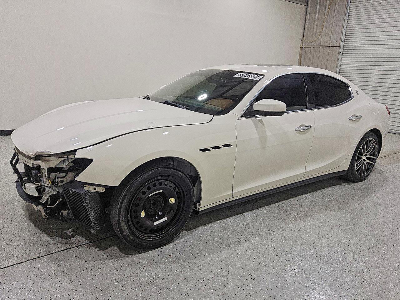 Salvage Maserati Ghibli Image