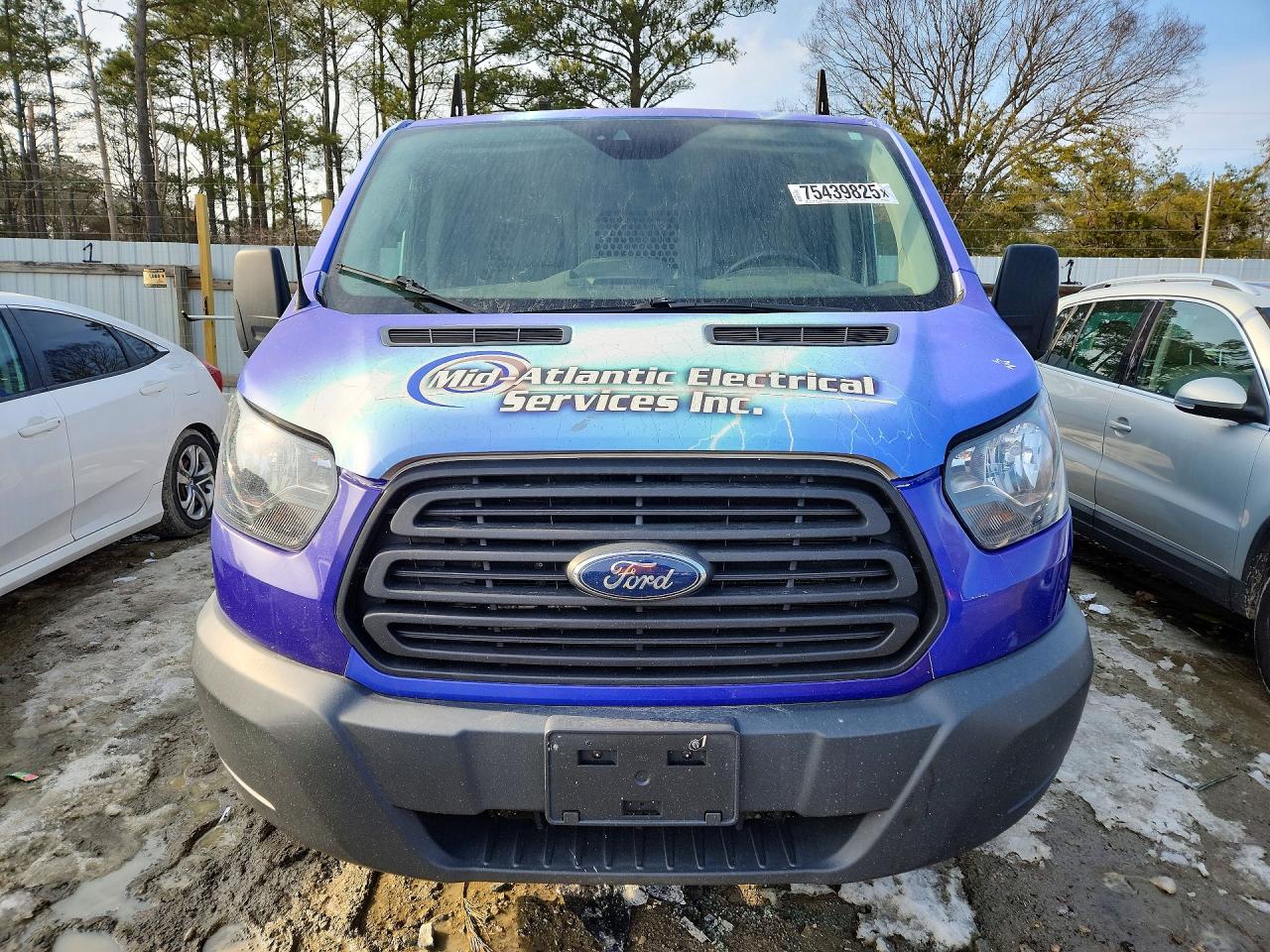 Ford Transit T-250