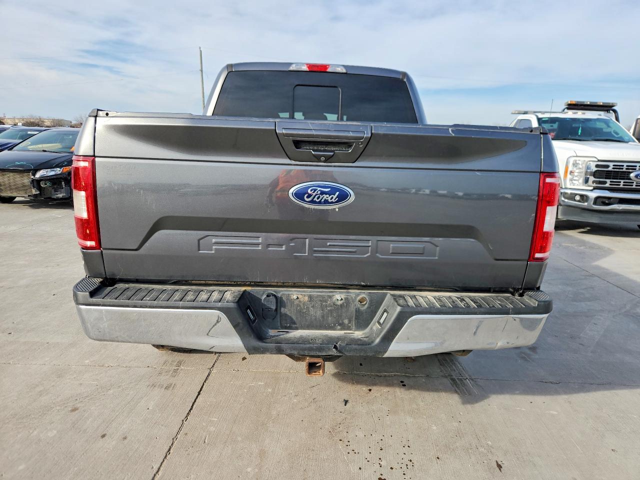 Ford F-150 Super Cab