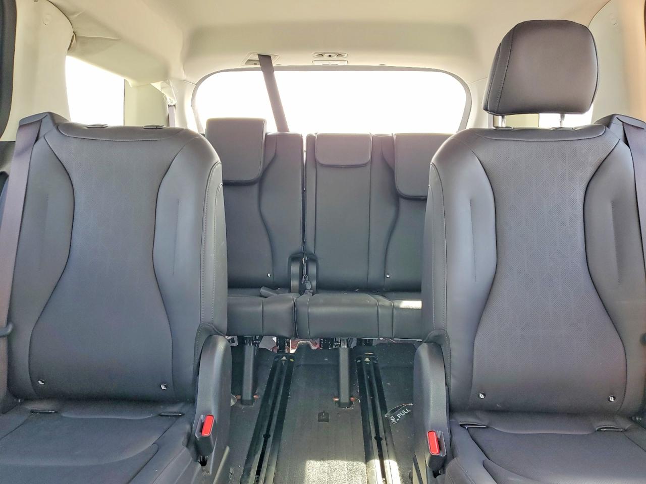 Kia Carnival Lx