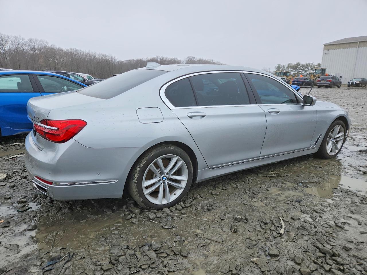 BMW 7 Series Xi