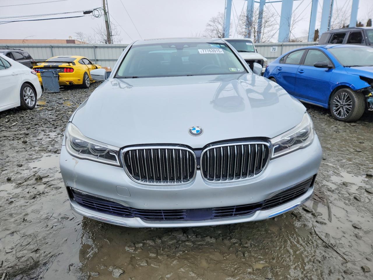 BMW 7 Series Xi